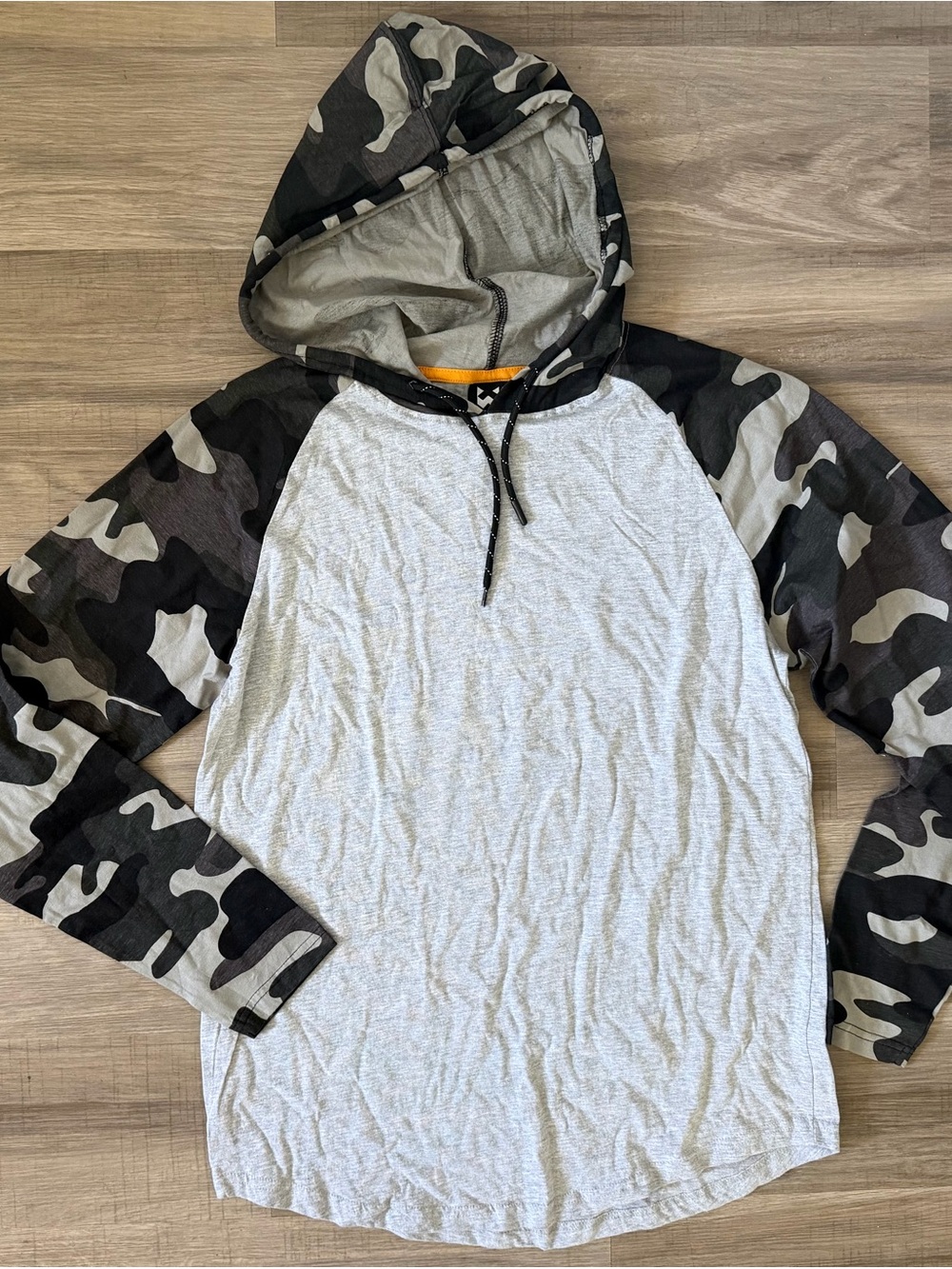 Men's Lightweight Hooded Sweater - Gray with Black Camo Sleeves